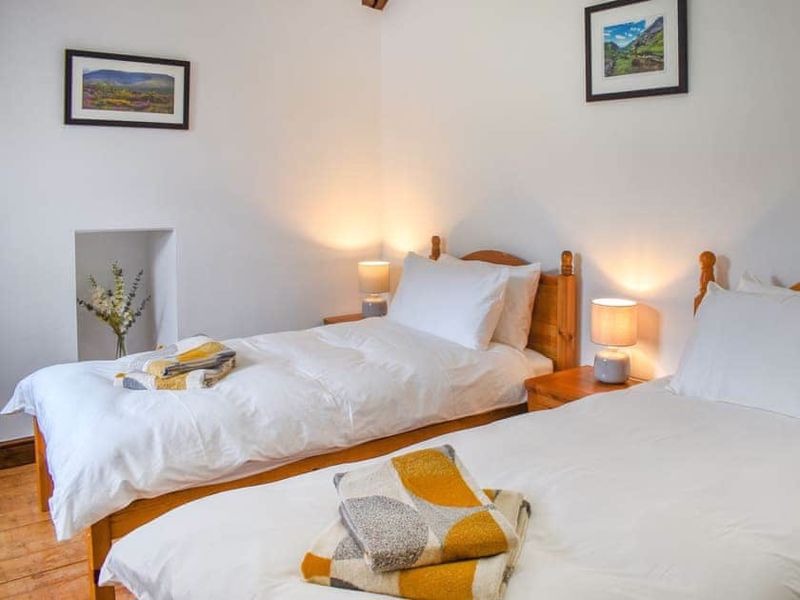 Bedroom- click for photo gallery